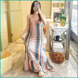 Linear Design Ladies Cotton Halfer - Green Pink