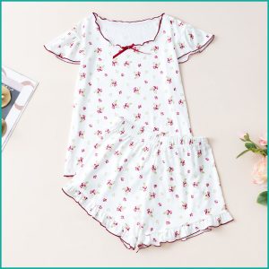 Floral Ladies Crop T-Shirt with Shorts - Red