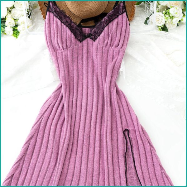 Ribbed Lilac Nightdress with Lace Neckline and Side Slit - Purple - Image 2
