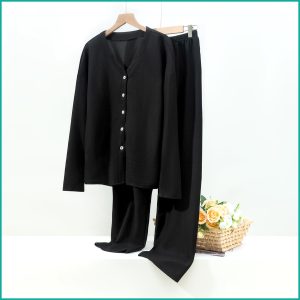 V-Neck Plain Full Sleeves Ladies Pajama Set - Black