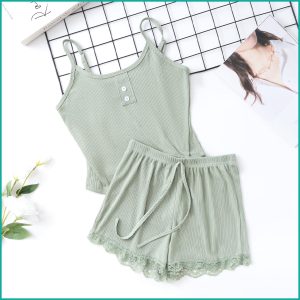 Plain 2 Buttons Ladies Shorts Set - Green