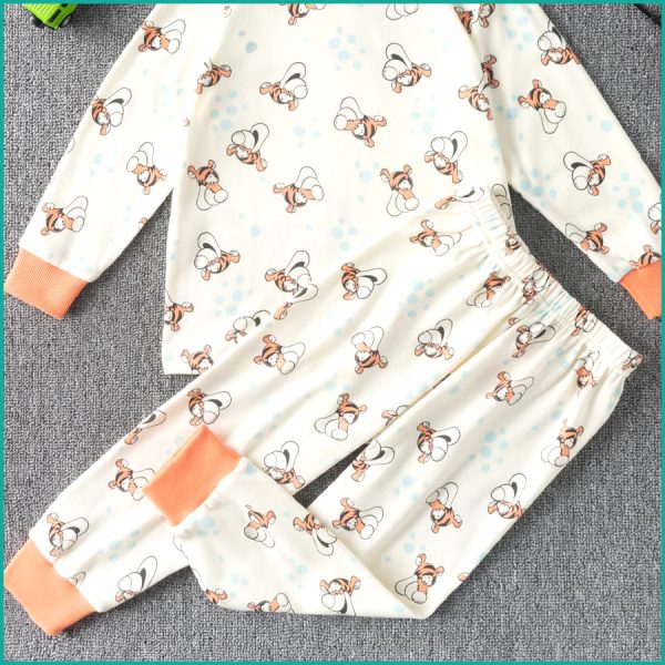 Tiger Face Boys Full Sleeves Pajama Set - Cream - Image 3